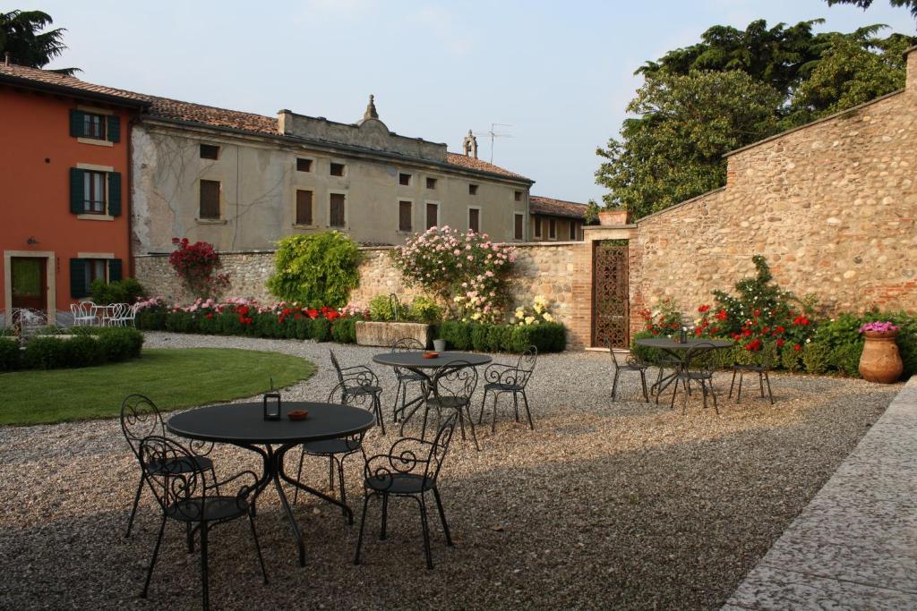 Maison d'hôtes Antica Corte La Valle à Sona Extérieur photo